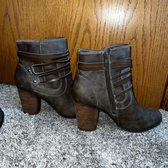 Madden Girl Booties - Picture 4 of 5